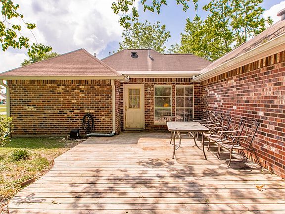 2nd image of 32832 Kirbywood Dr