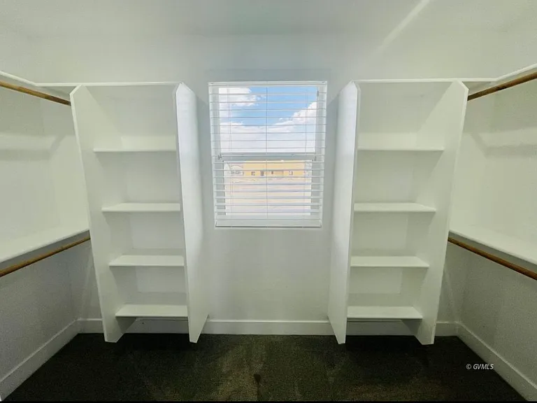 1856 N Cota Ln — Photo 15