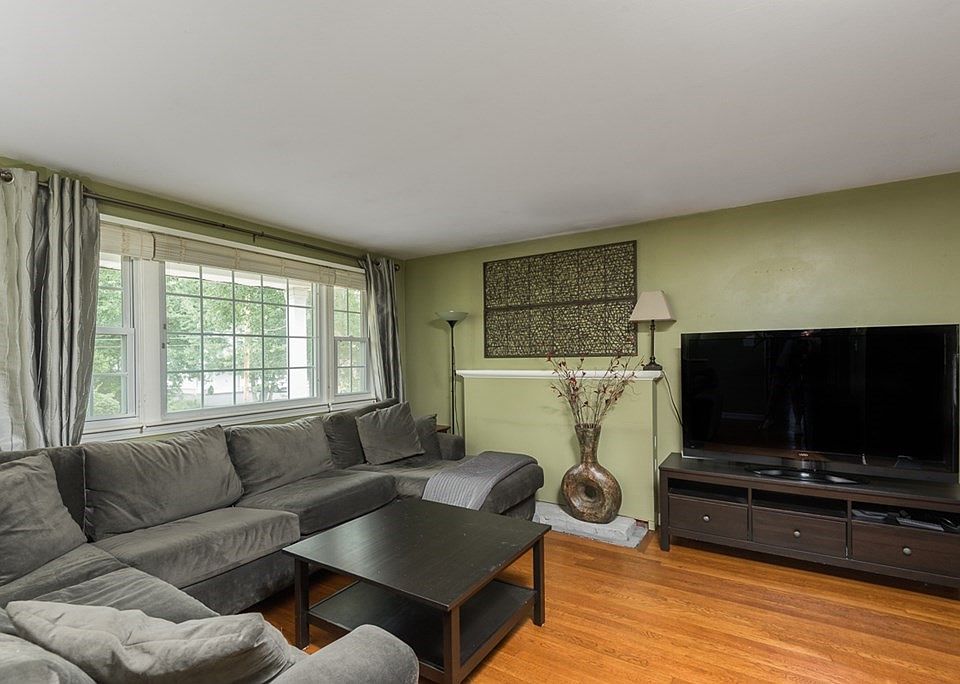 290 Vernon St, Bridgewater, MA 02324 Zillow