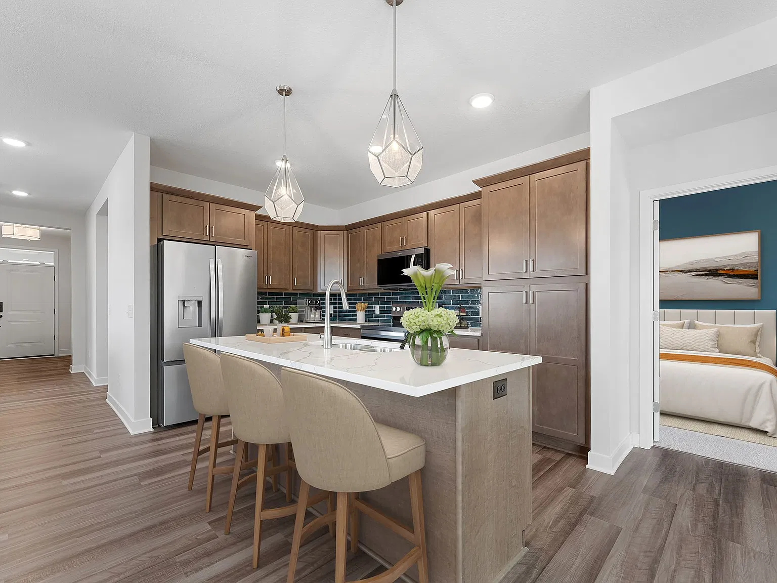 3 bed, 2252 sqft, $4,200 — Photo 4