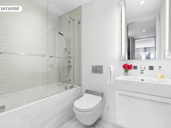 785 5th Avenue image 10 of 12