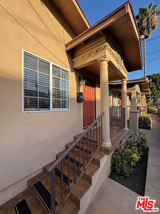 1 bed, 1.0 bath, $1,550 — Photo 1