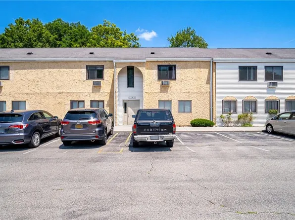 5 Carnaby Street #C, Wappingers Falls, NY 12590