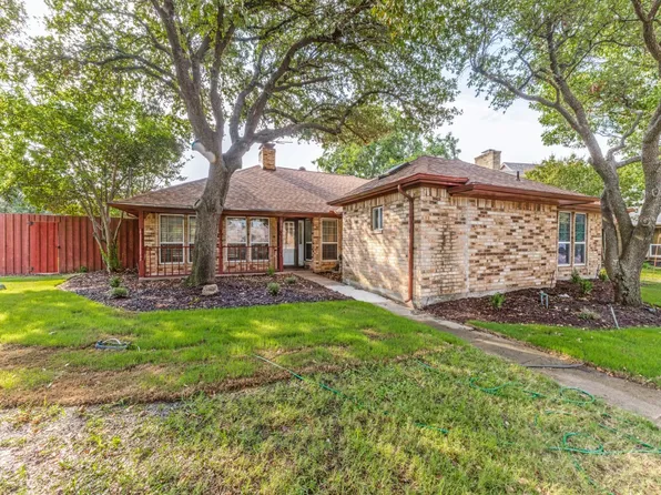 806 Pebblecreek Dr, Garland, TX 75040