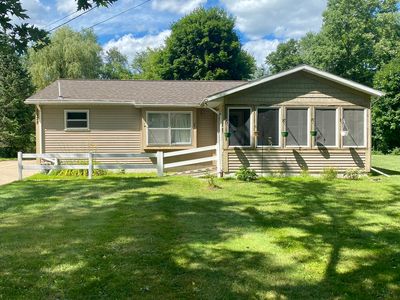 1128 W Ellis Ave, Belding, MI, 48809