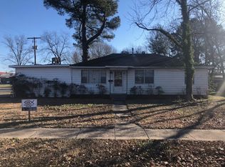 203 S Monroe St, Dewitt, AR 72042