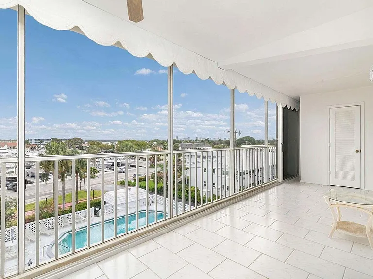 907 Marina Dr #402 — Photo 30