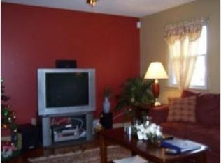 10701 W 91st St, Overland Park, KS 66214