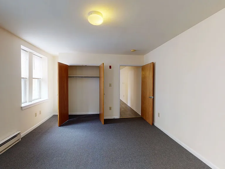 Marlton Manor Apartments — Photo 40