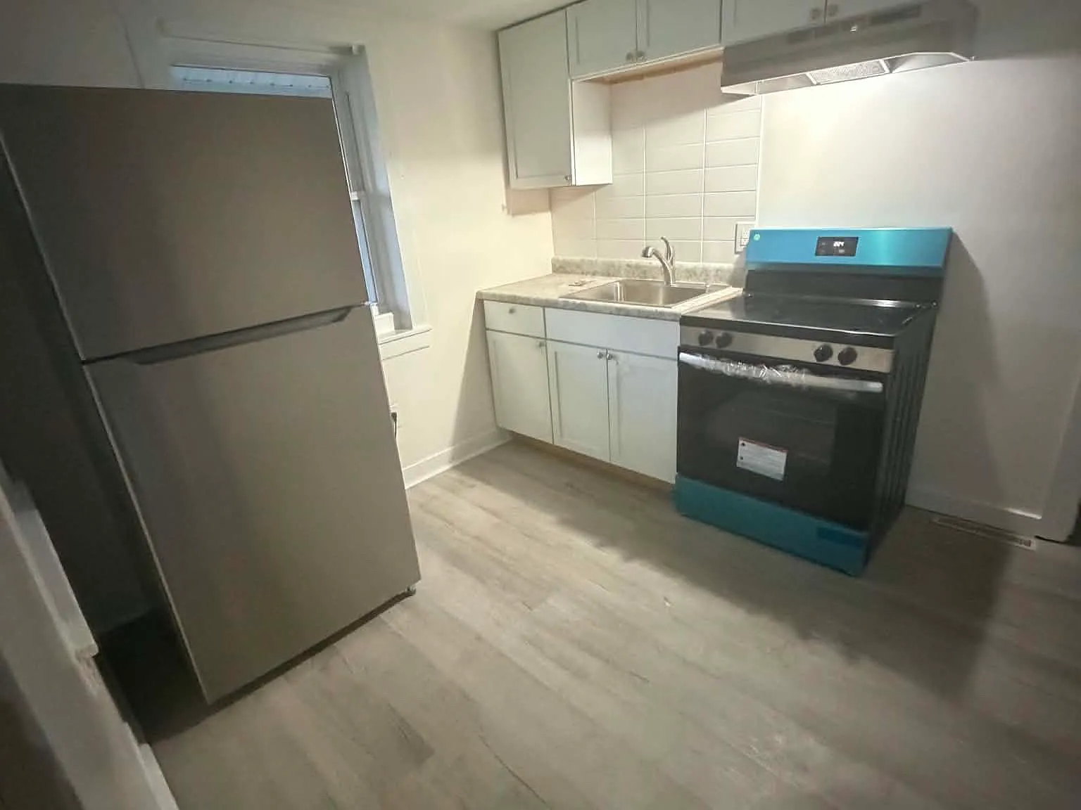 2 bed, 868 sqft, $1,199 — Photo 3