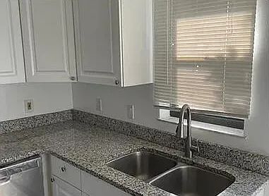 617 Ixoria Ave #2A — Photo 1