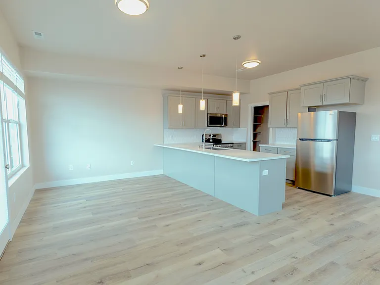 Pomona Park Townhomes — Photo 21