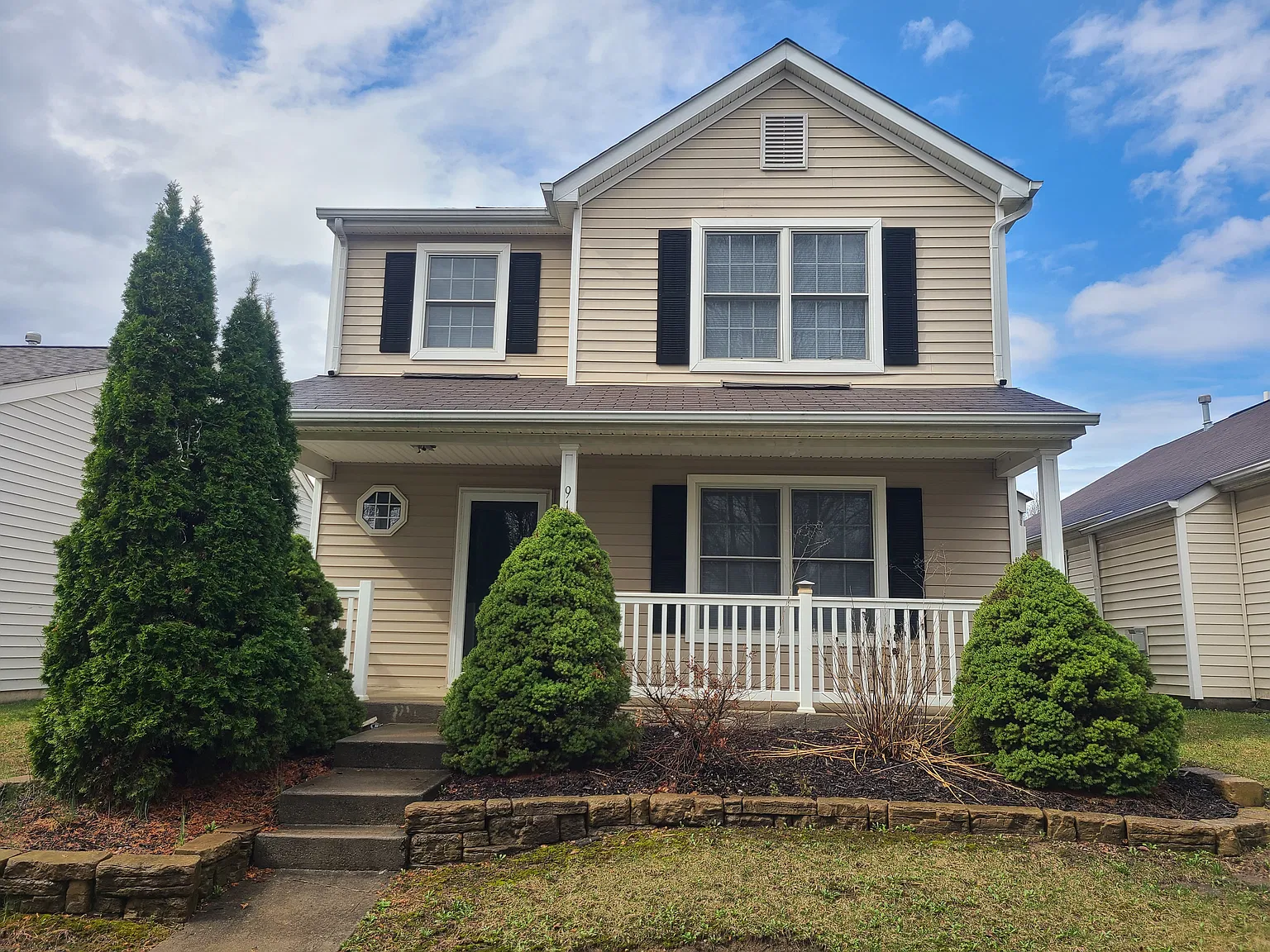 3 bed, 1.5 bath, 1356 sqft, $2,150 — Photo 1