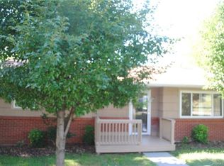 35 Gilbert St, Canton, NC 28716