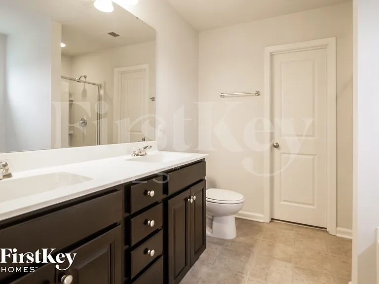 328 Cantley Ct — Photo 9