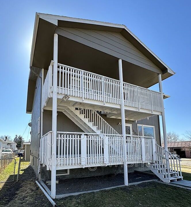1st image of 1300 6th Ave S #1