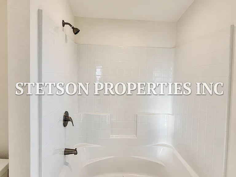 362 S Westwood Rd #A — Photo 5