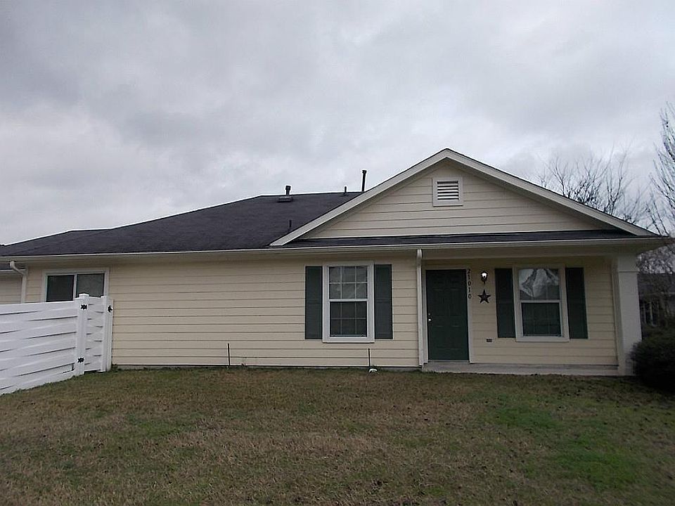 1st image of 21010 Aldens Oak