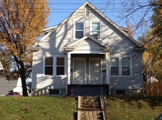 722 N 6th St, Saint Charles, MO 63301