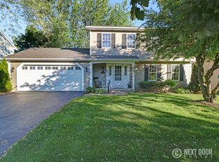 1711 Jeanette Ave, St Charles, IL