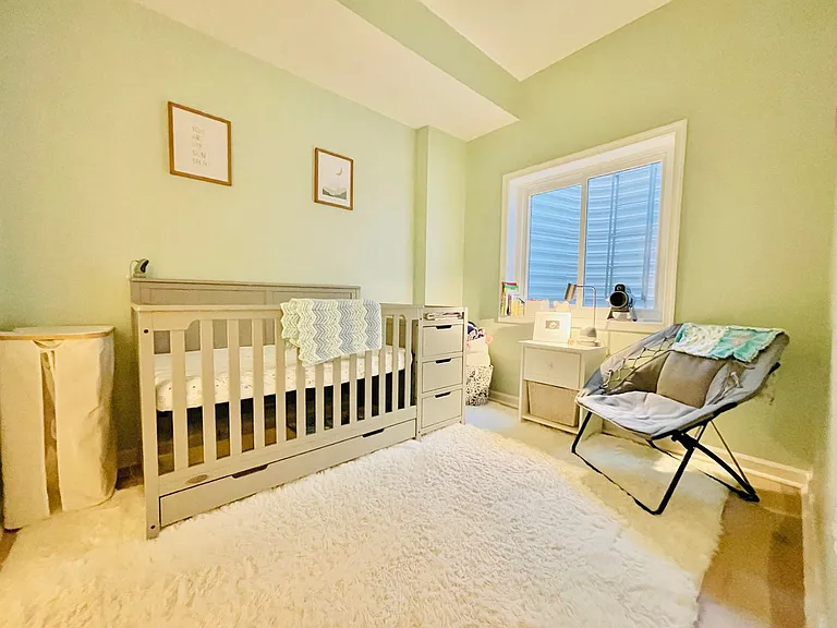 127 Streamview Dr — Photo 34