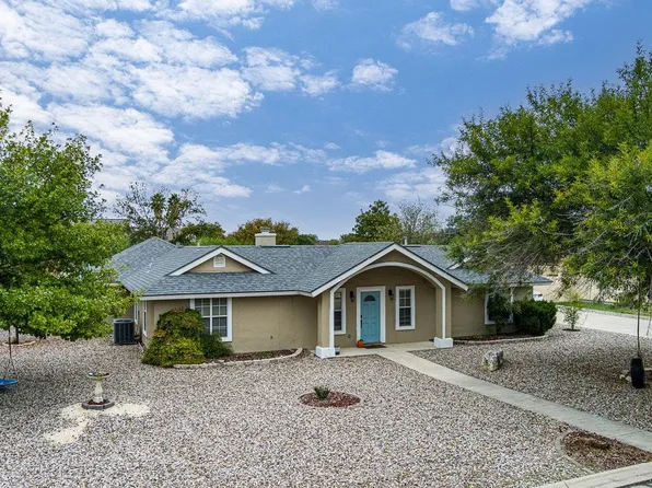 308 Boulder Ridge Dr, Del Rio, TX 78840