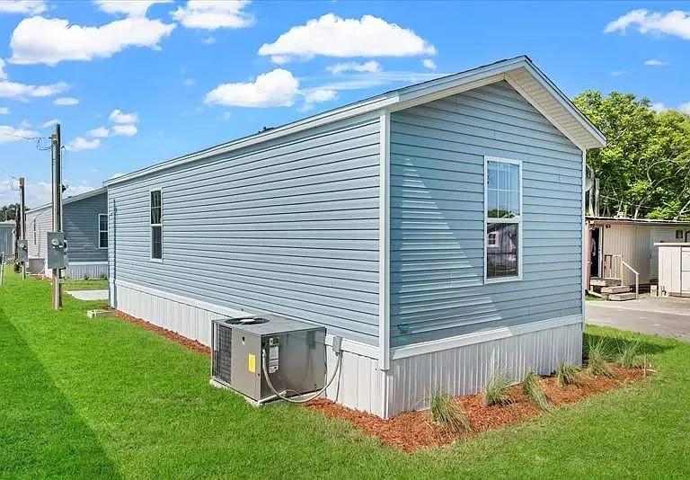 125 Southland Ct #125 — Photo 1