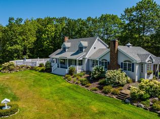 8 Stage Coach Rd, Lebanon, NH 03766