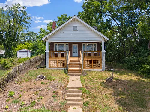 1115 Grayson Ave NW Photo 1