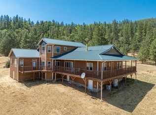 685 Dreamhill Dr, Williams, OR 97544