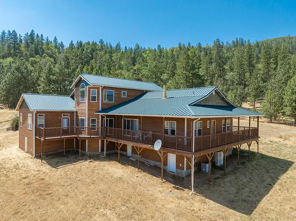 685 Dreamhill Dr, Williams, OR 97544
