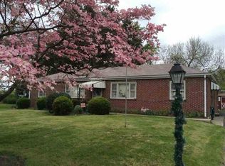 615 Arsenal Rd, York, PA 17406