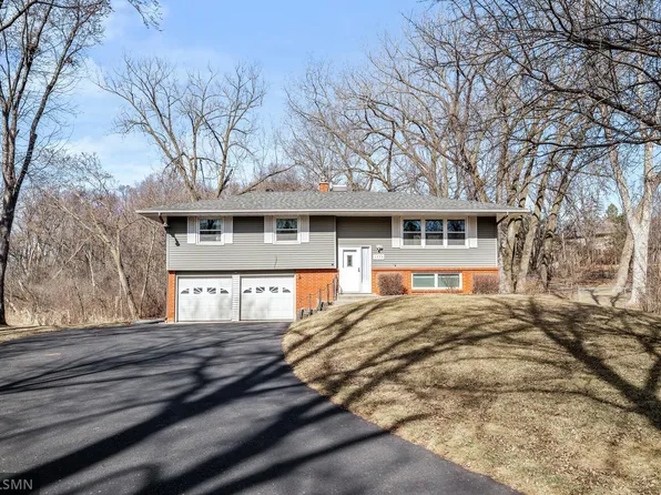 1775 Monn Ct, White Bear Lake, MN 55110