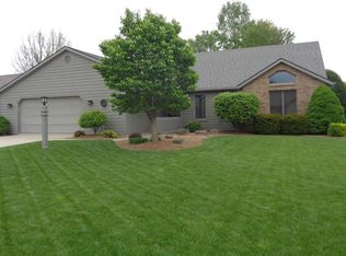 6129 Shadow Ridge Pl, Fort Wayne, IN 46804