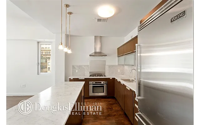Sold by Douglas Elliman | media 10