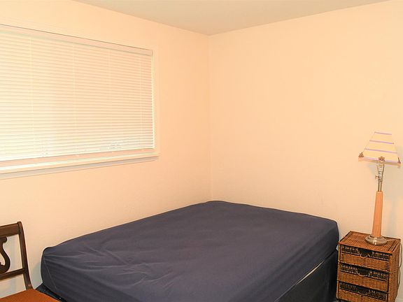 5th image of 6333 W Sarazen St SE