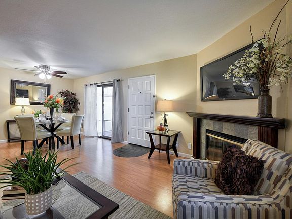 4th image of 193 Sunwood Meadows Pl