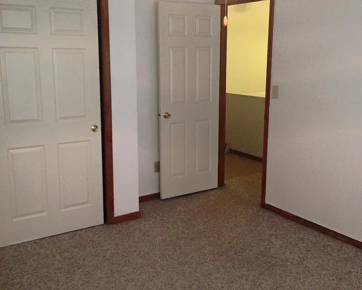 1 Terry Ct #1B — Photo 6