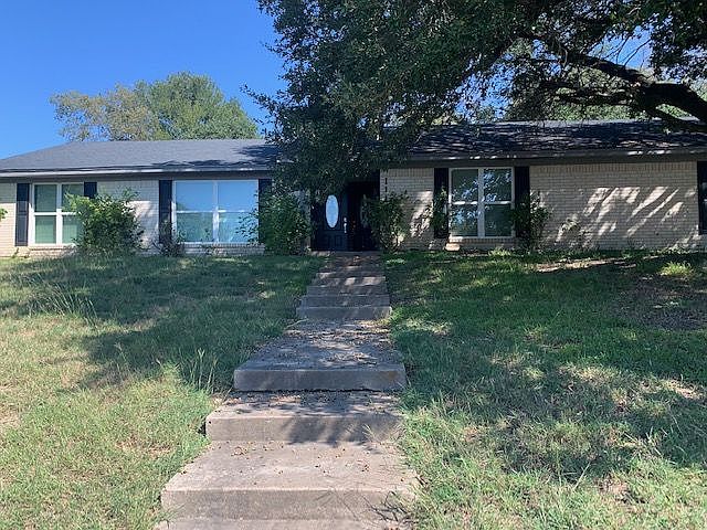 1st image of 1117 Western Oaks Dr