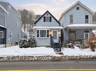 1044 Wall Ave, Pitcairn, PA