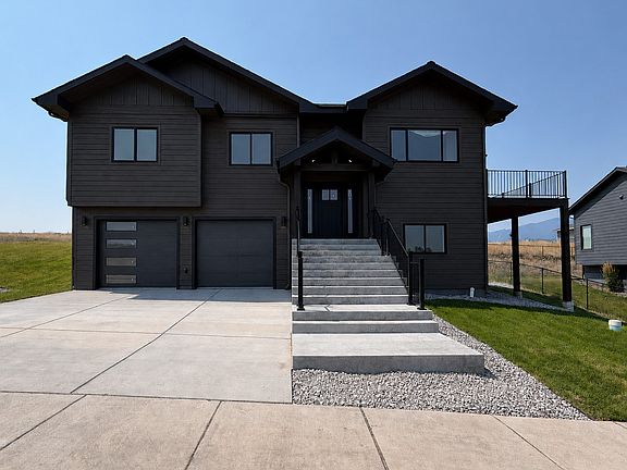2nd image of 4479 Christian Dr