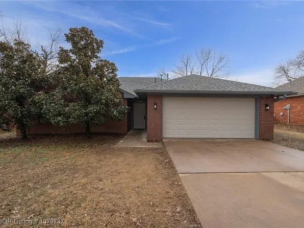 2207 Cordova Ter, Greenwood, AR 72936