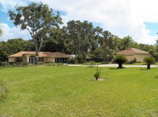 5873 W Grovepark Rd, Dunnellon, FL 34433
