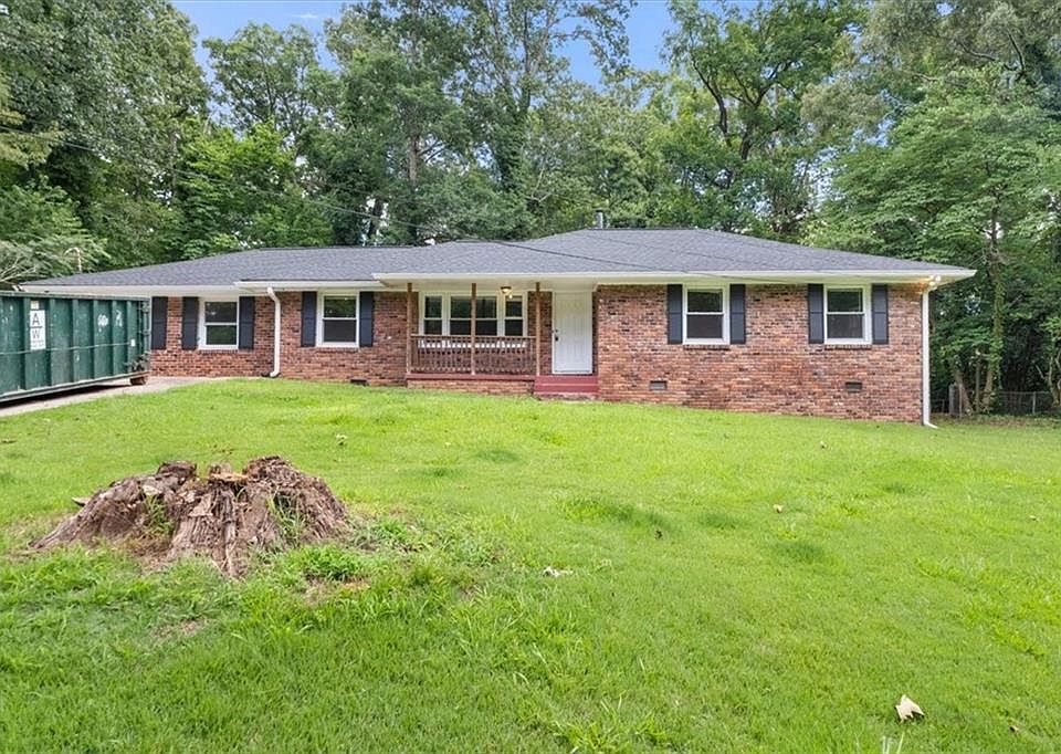 1st image of 1134 Valerie Woods Dr