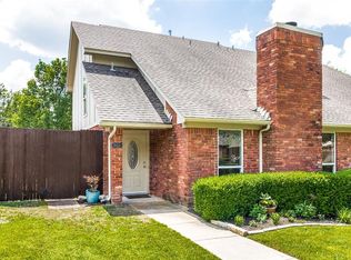 9329 Highedge Cir, Dallas, TX 75238
