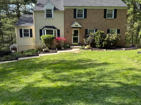 119 Maggies Ln, Downingtown, PA 19335