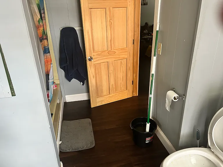 19 Frost Hill Ave #A — Photo 9