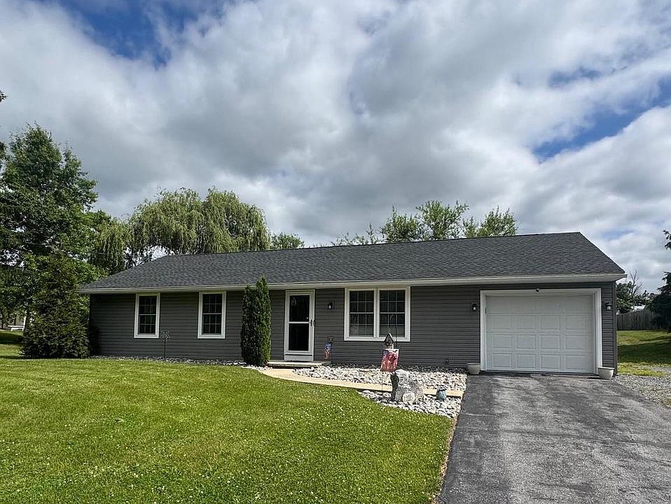 1st image of 743 Lindia Dr