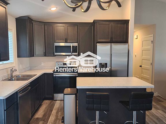 3rd image of 1234 Rich River Way