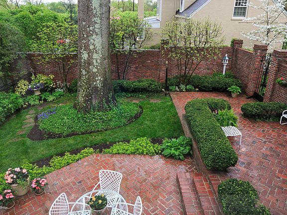 RealTourCast - J Stough - Mockingbird Hi